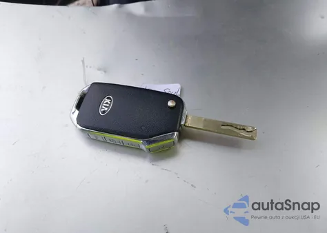 2020 Kia Soul Gt-Line z USA, uszkodzony, nr VIN KNDJ63AU3L7717932